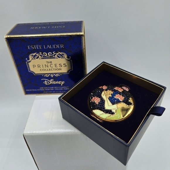 Estee Lauder Disney Tiana Dreams Come True Setting Powder Compact - Picture 2 of 9
